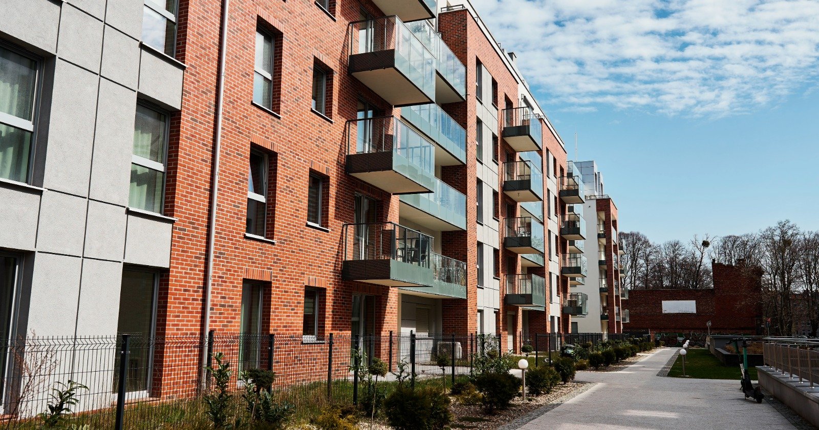 What $2,000 a Month Rents Across America: A Studio in San Francisco or a 3-Bedroom in Wichita